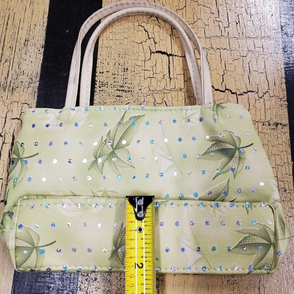 👜 NWOT Small zip-up wristlet purse - Picture 4 of 9